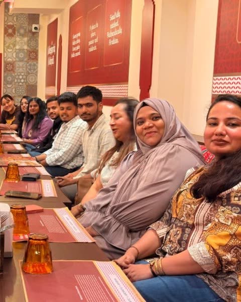The 21K School team at dinner together